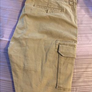 Men’s cargo shorts